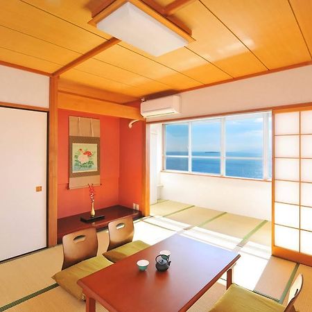 Onsen Hostel Hinoemi Atami  Eksteriør bilde